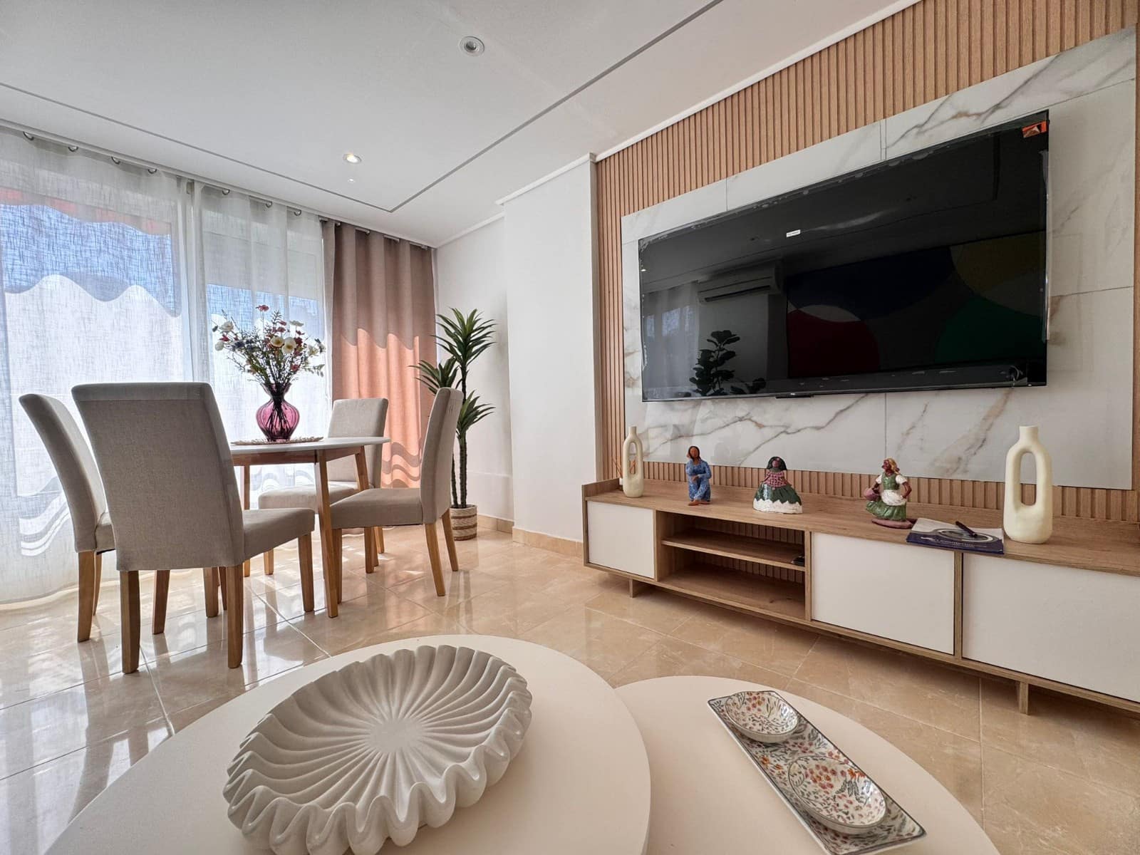 1 camera da letto Appartamento in vendita in Benidorm con piscina - 235.000 € (Rif: 9928436)