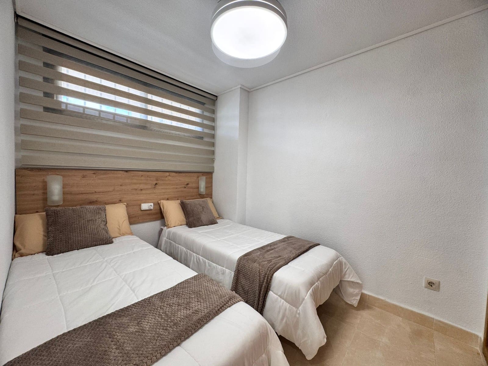 1 camera da letto Appartamento in vendita in Benidorm con piscina - 235.000 € (Rif: 9928436)