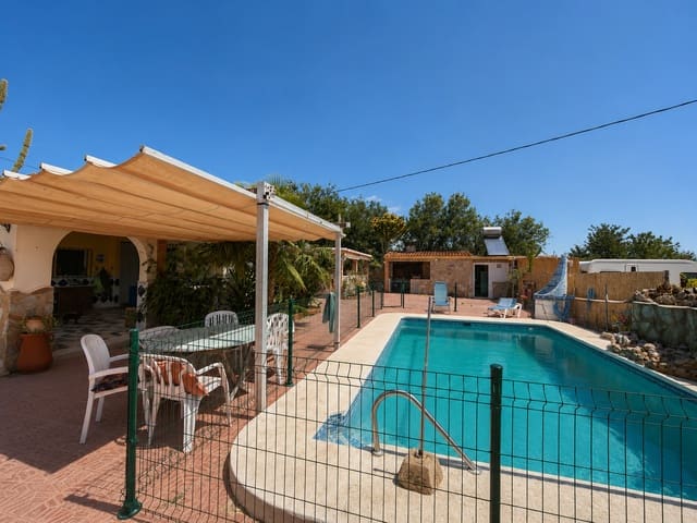 4 soveværelse Villa til salg i Albir, Alfaz del Pi / L'Alfàs del Pi med swimmingpool - € 649.000 (Ref: 9928442)