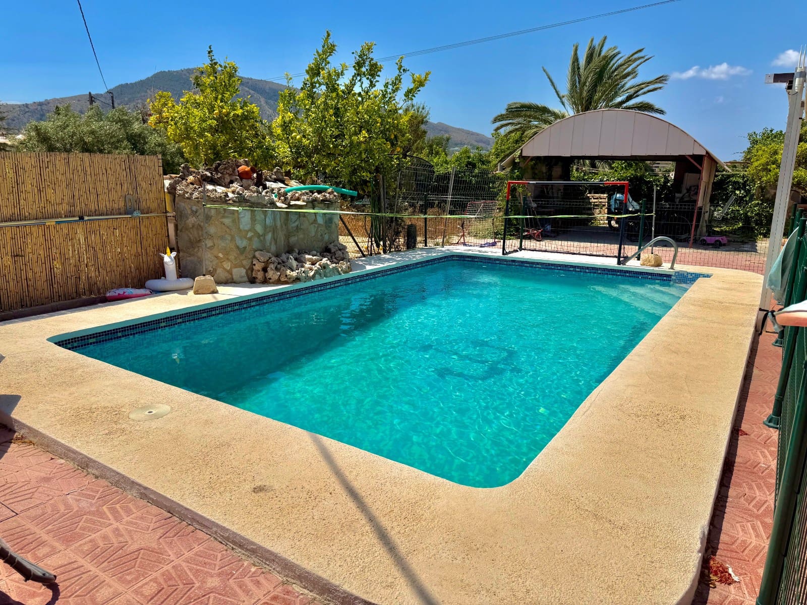 4 soveværelse Villa til salg i Albir med swimmingpool - € 649.000 (Ref: 9928442)