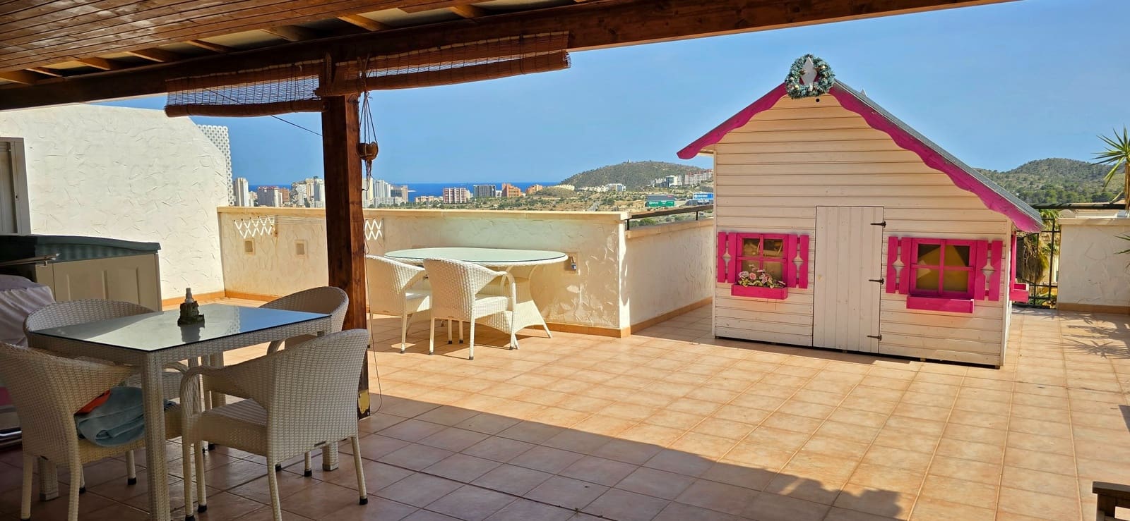 2 bedroom Apartment for sale in Finestrat with pool - € 310,000 (Ref: 9928444)