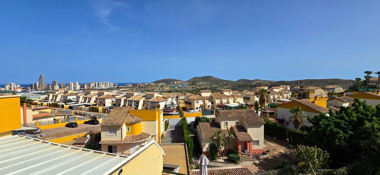 2 bedroom Apartment for sale in Finestrat with pool - € 310,000 (Ref: 9928444)