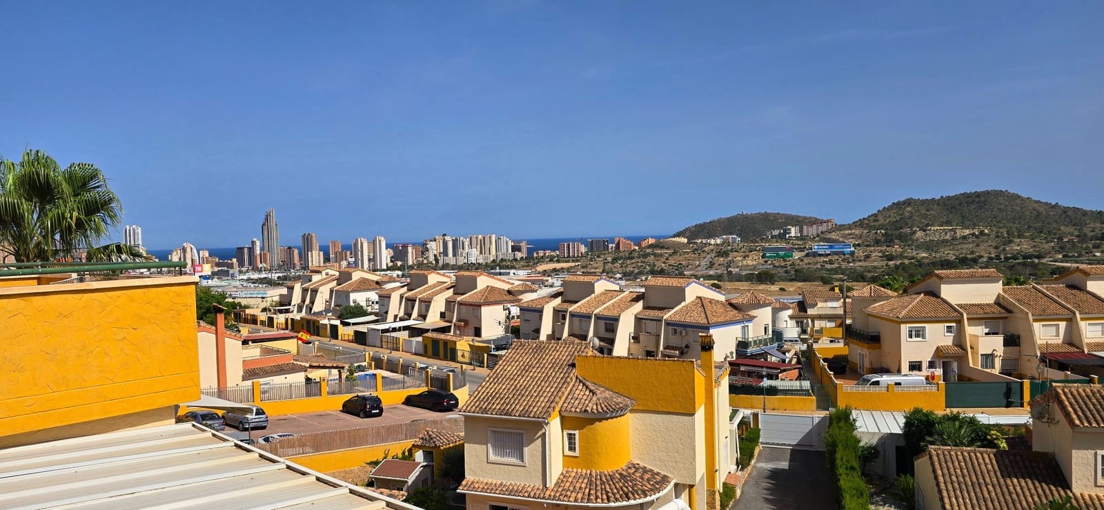 2 bedroom Apartment for sale in Finestrat with pool - € 310,000 (Ref: 9928444)
