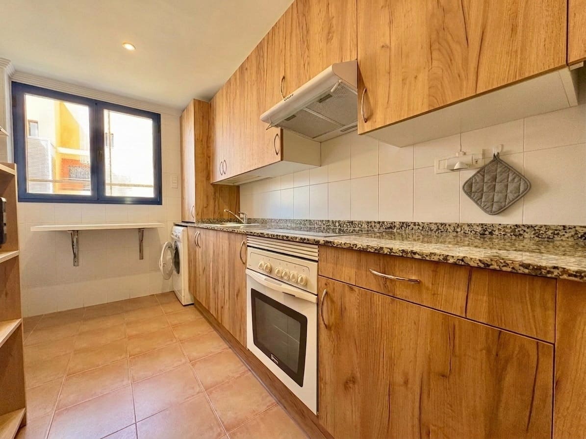 2 bedroom Apartment for sale in Denia with pool - € 367,000 (Ref: 9939224)