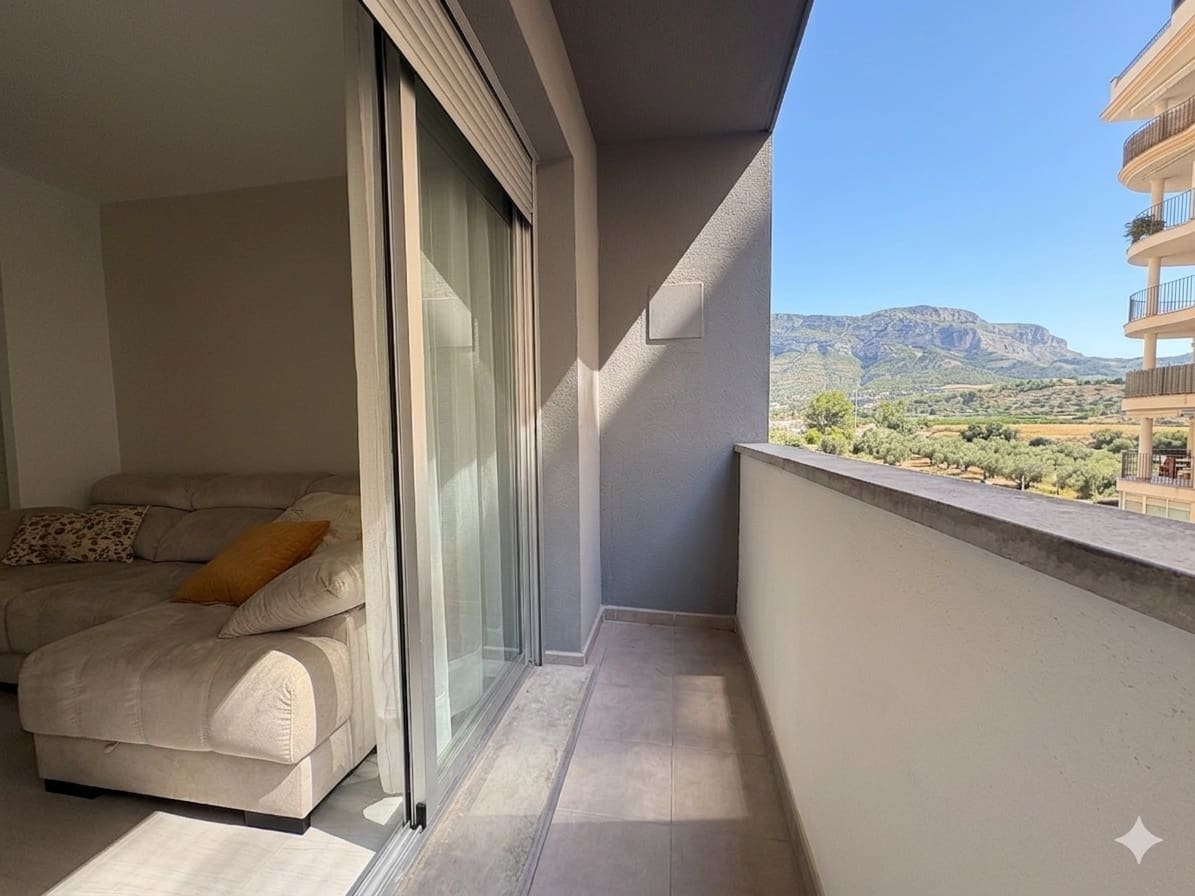 3 Zimmer Apartment zu verkaufen in Denia mit Pool - 367.000 € (Ref: 9939225)