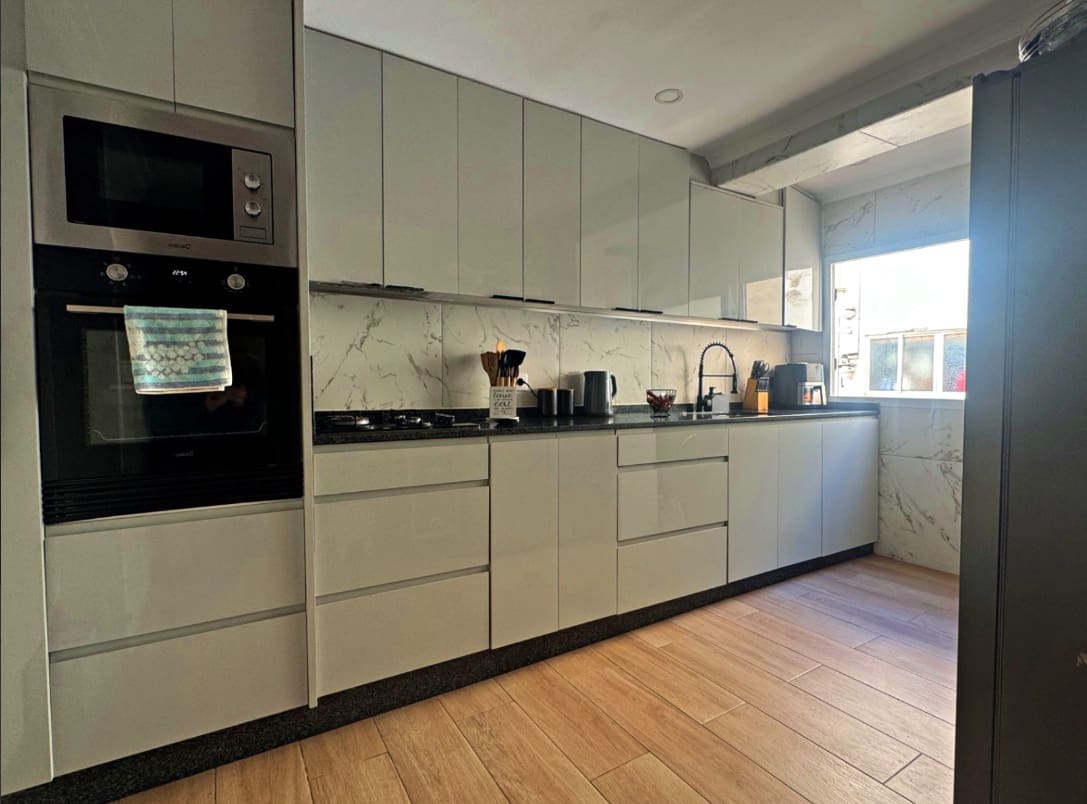 Apartamento de 3 habitaciones en Dénia en venta - 232.000 € (Ref: 9939231)