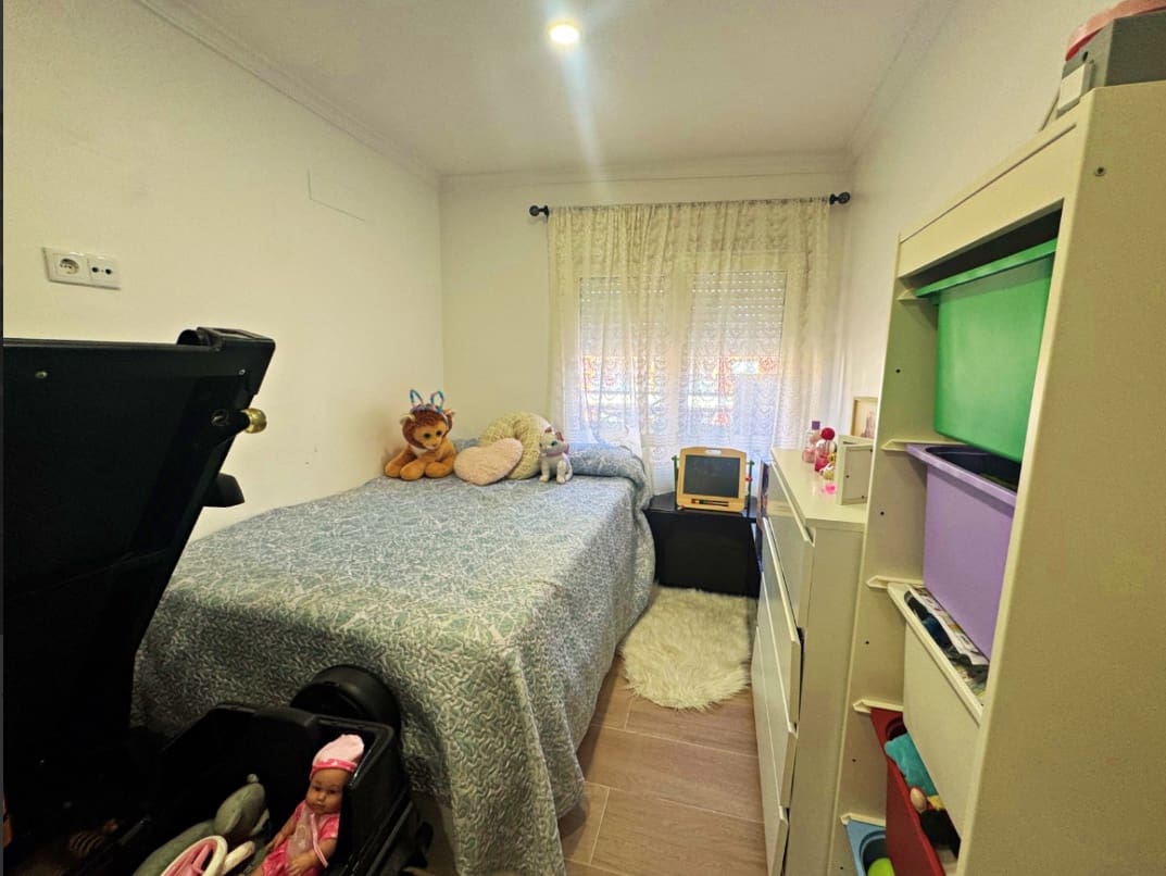 Apartamento de 3 habitaciones en Dénia en venta - 232.000 € (Ref: 9939231)