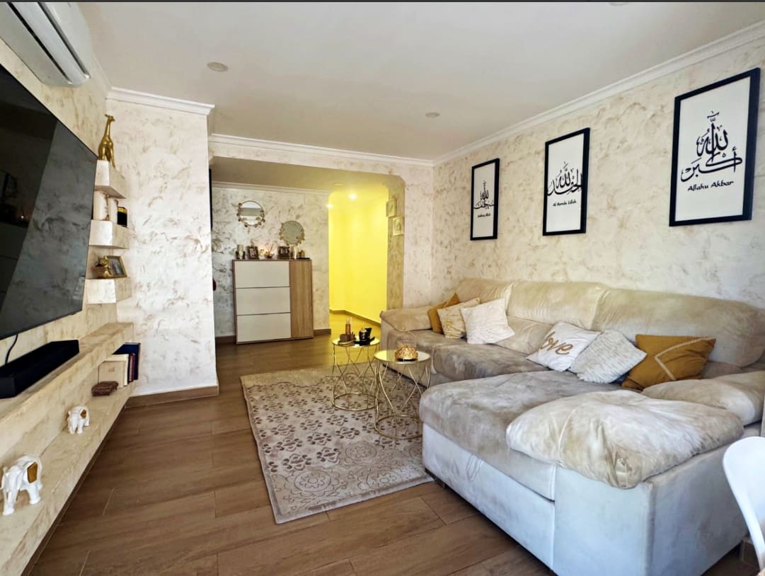 Apartamento de 3 habitaciones en Dénia en venta - 232.000 € (Ref: 9939231)