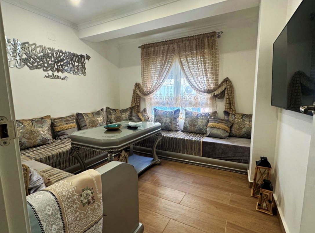 Apartamento de 3 habitaciones en Dénia en venta - 232.000 € (Ref: 9939231)