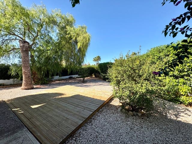 4 soverom Villa til salgs i El Montgó, Dénia med svømmebasseng - € 450 000 (Ref: 9939283)
