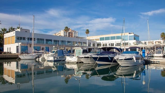 2 chambre Appartement à vendre à El Puerto, Dénia avec piscine - 449 500 € (Ref: 9943816)