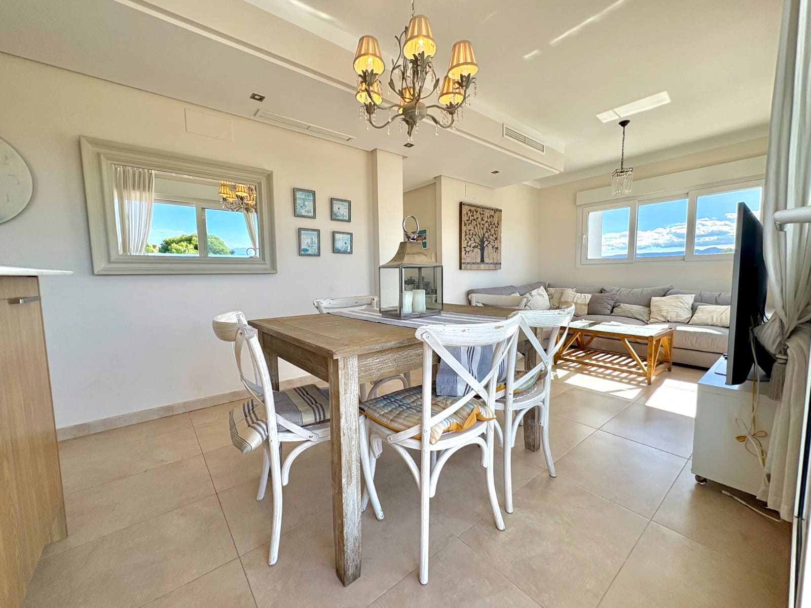 3 slaapkamer Penthouse te koop in Denia met zwembad - € 498.000 (Ref: 9943818)