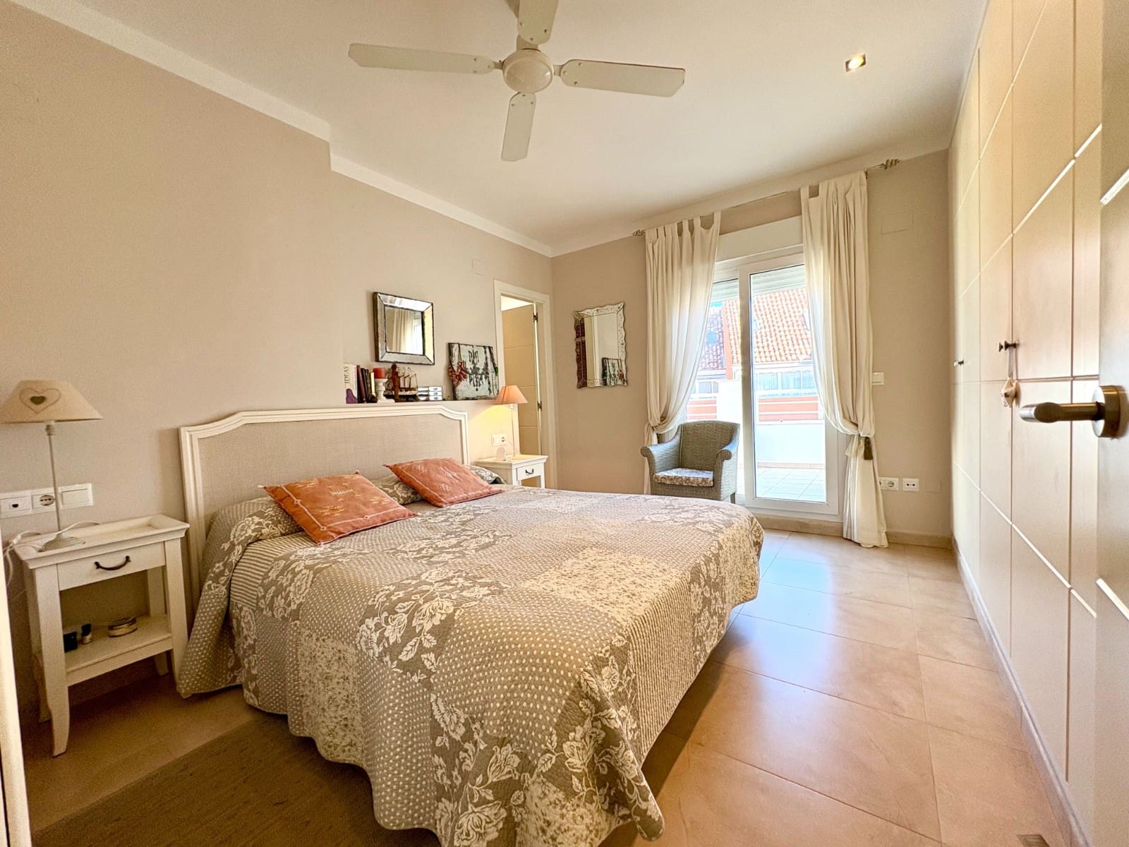 3 slaapkamer Penthouse te koop in Denia met zwembad - € 498.000 (Ref: 9943818)