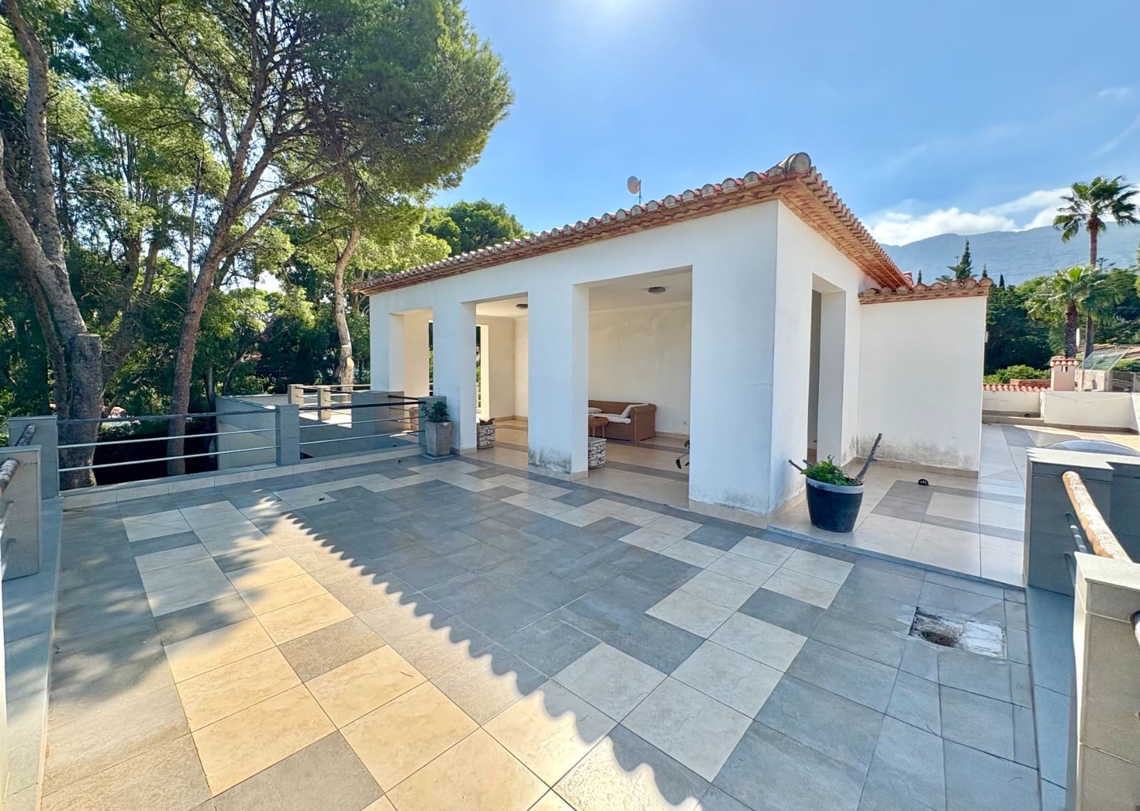 6 sypialnia Willa na sprzedaż w Denia z basenem - 1 850 000 € (Ref: 9943821)
