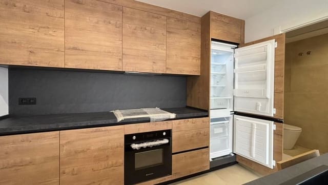 3 quarto Moradia para arrendar em Finestrat Pueblo, Finestrat com piscina garagem - 2 700 € (Ref: 9969119)