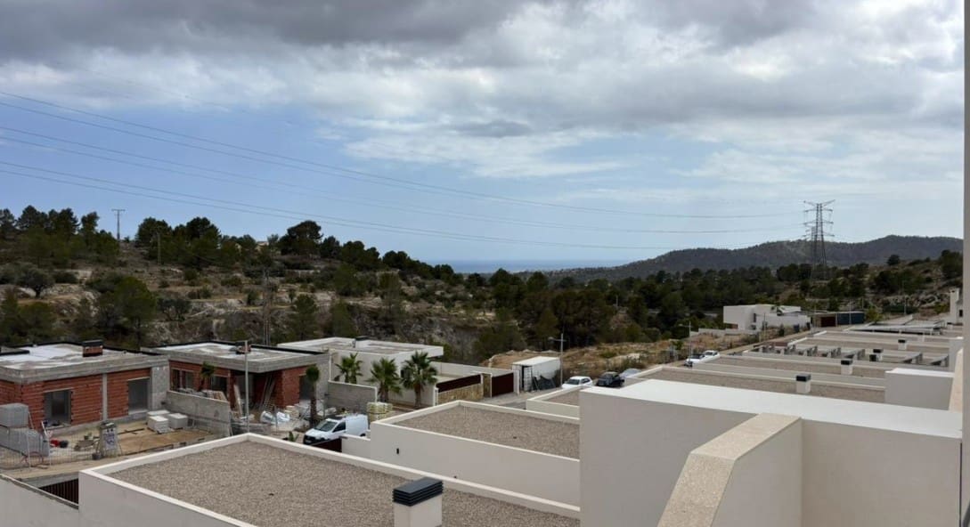 3 quarto Moradia para arrendar em Finestrat com piscina garagem - 2 700 € (Ref: 9969119)