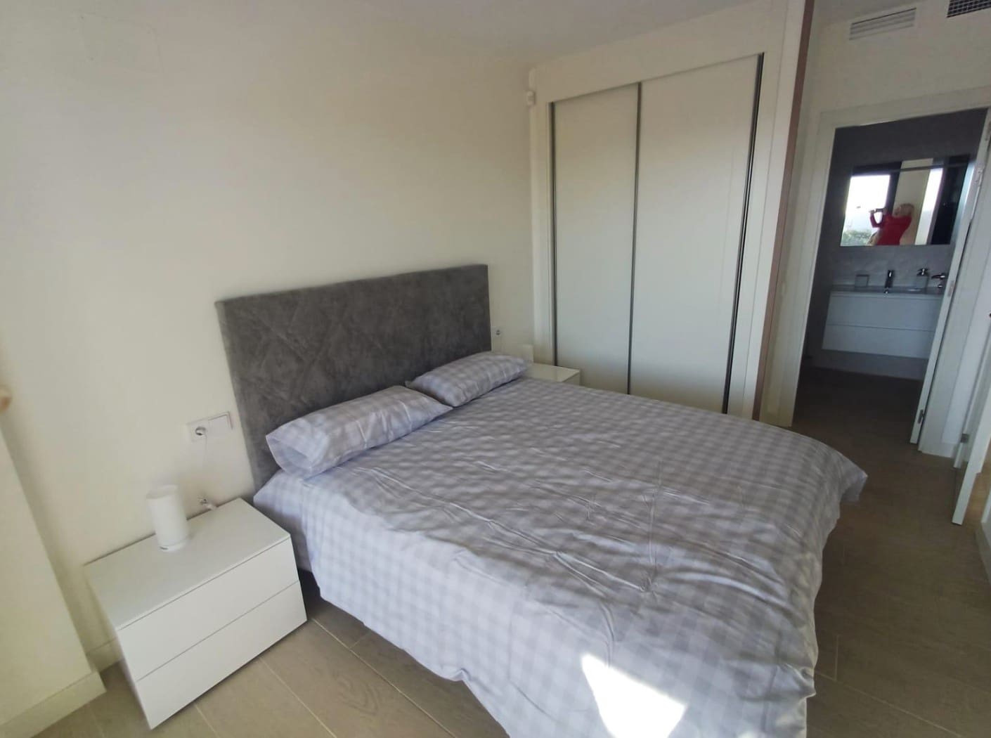 3 bedroom Apartment for rent in Finestrat with pool garage - € 2,650 (Ref: 9984077)