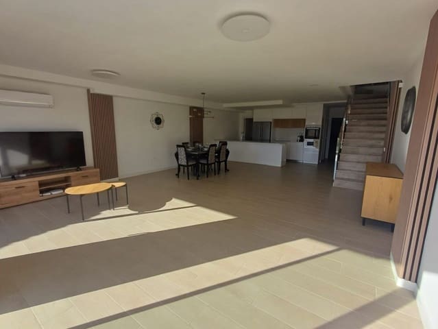 3 bedroom Apartment for rent in Balcón de Finestrat - Terra Marina, Finestrat with pool garage - € 2,650 (Ref: 9984077)