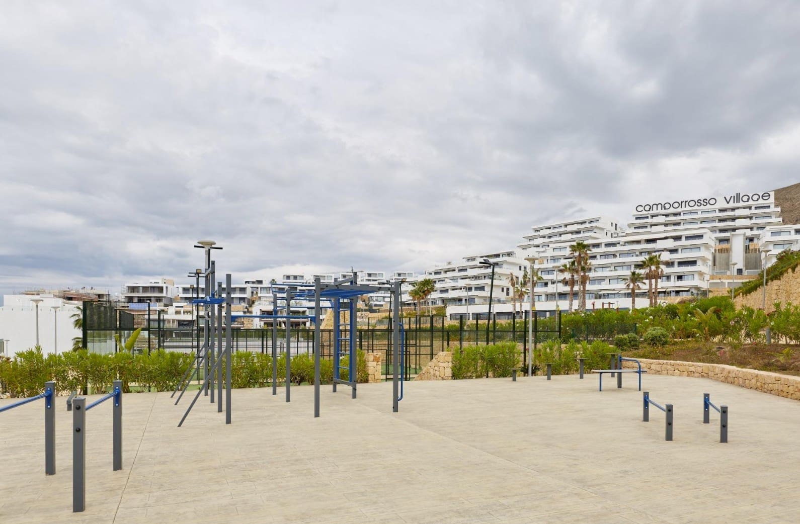 3 bedroom Apartment for rent in Finestrat with pool garage - € 2,650 (Ref: 9984077)