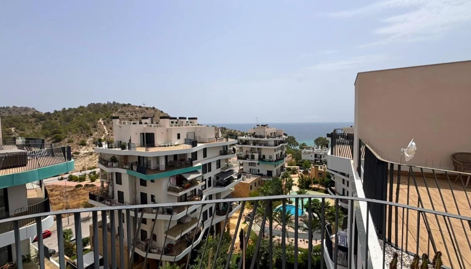 2 bedroom Penthouse for rent in La Villajoyosa / Vila Joiosa with pool garage - € 2,500 (Ref: 9984155)