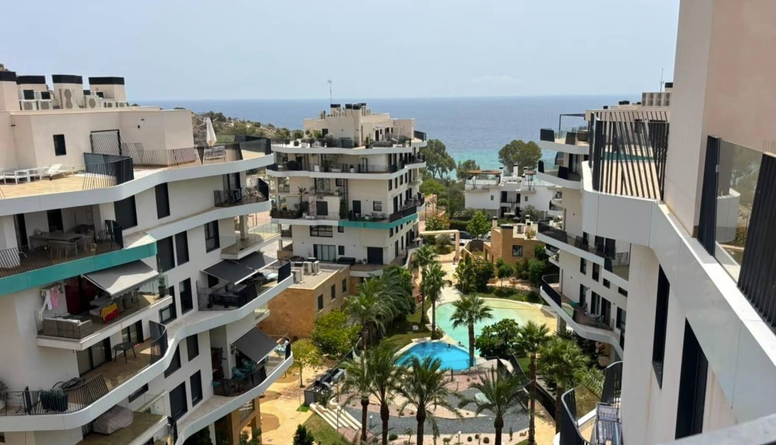 2 bedroom Penthouse for rent in La Villajoyosa / Vila Joiosa with pool garage - € 2,500 (Ref: 9984155)