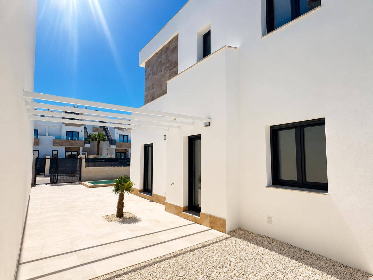 3 soverom Villa til salgs i Polop med svømmebasseng garasje - € 469 000 (Ref: 9985853)