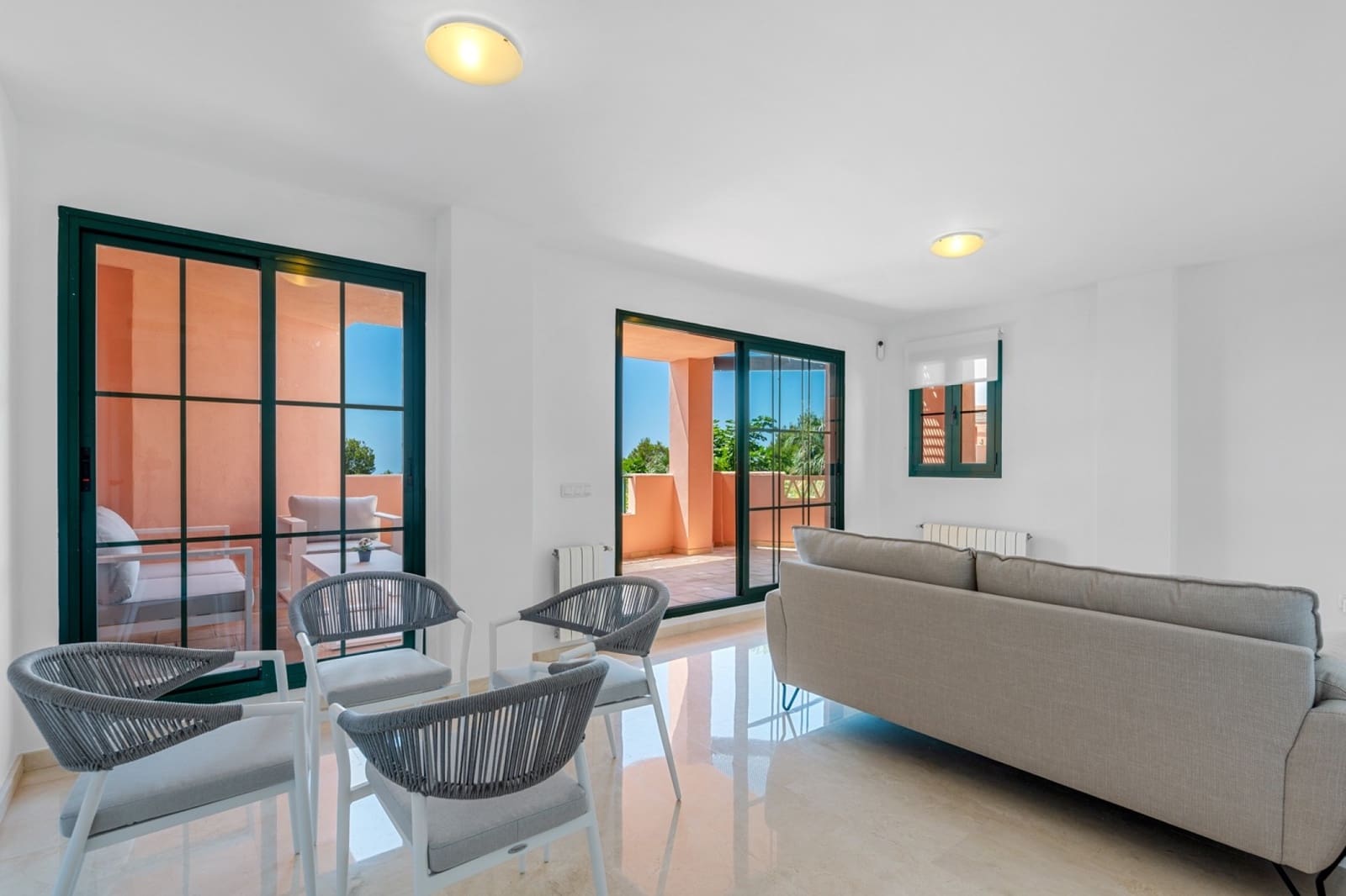 2 quarto Apartamento para venda em Finestrat com piscina garagem - 395 000 € (Ref: 9985854)