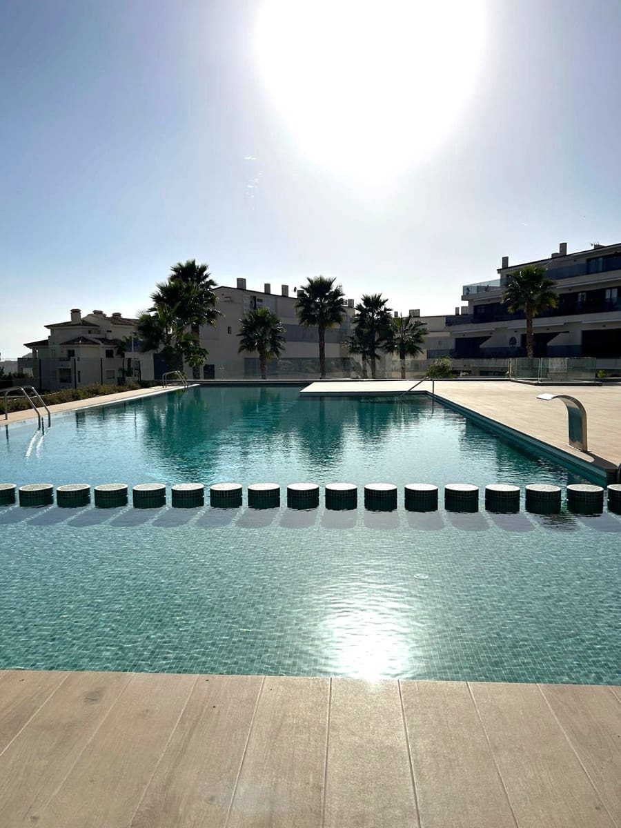 Appartement de 2 chambres à louer à Finestrat avec piscine garage - 1 800 € (Ref: 9992003)