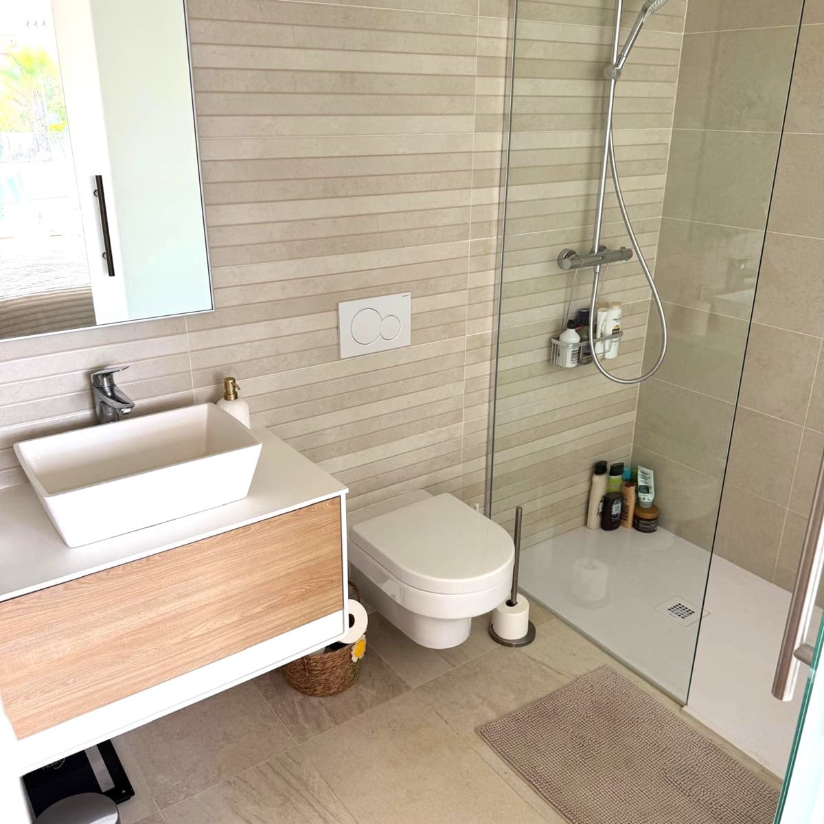 Appartement de 2 chambres à louer à Finestrat avec piscine garage - 1 800 € (Ref: 9992003)