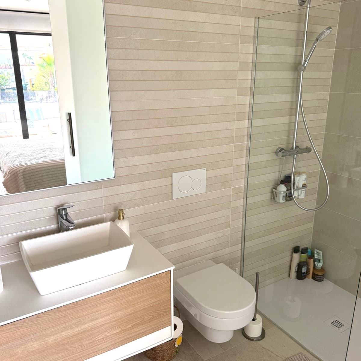 Appartement de 2 chambres à louer à Finestrat avec piscine garage - 1 800 € (Ref: 9992003)