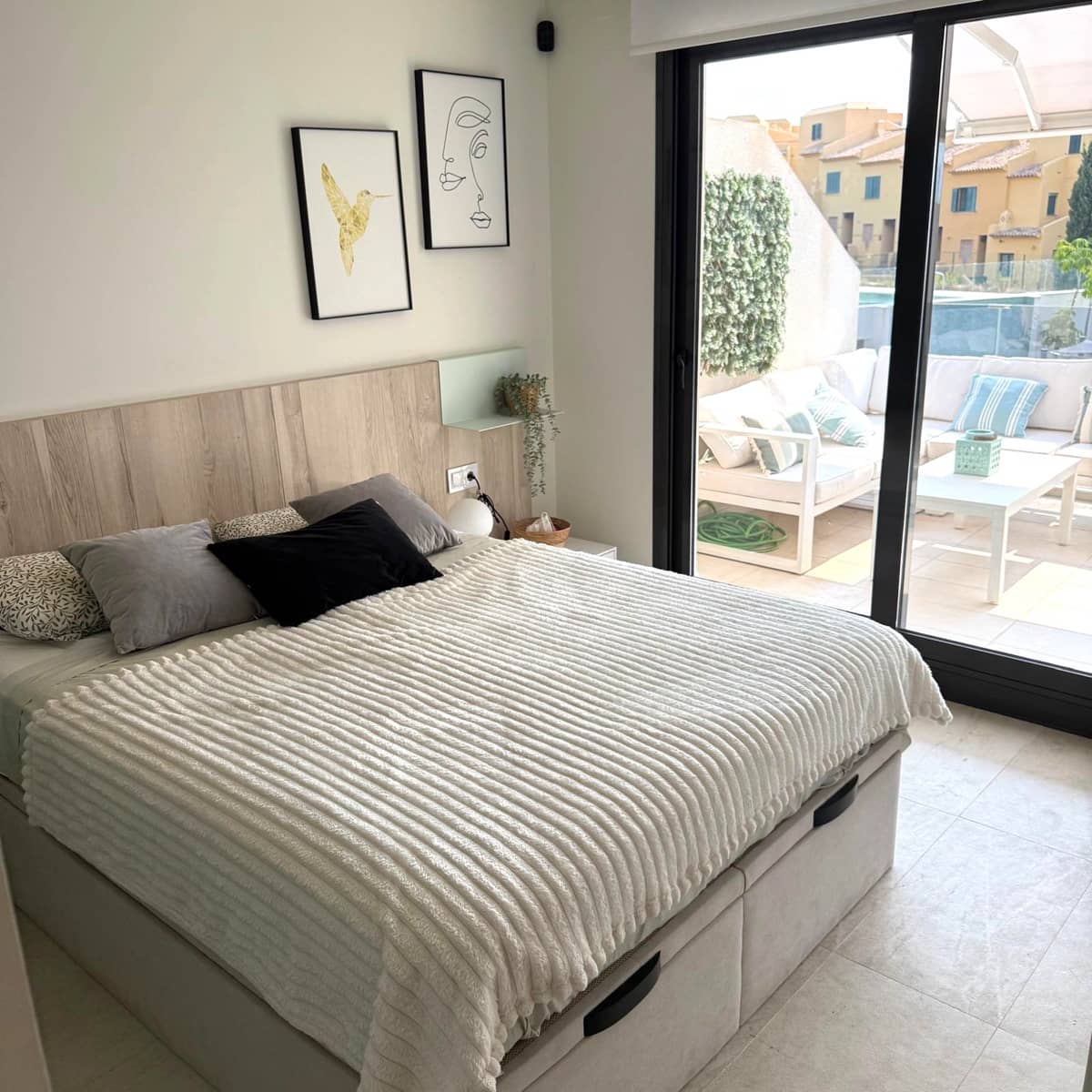 Appartement de 2 chambres à louer à Finestrat avec piscine garage - 1 800 € (Ref: 9992003)