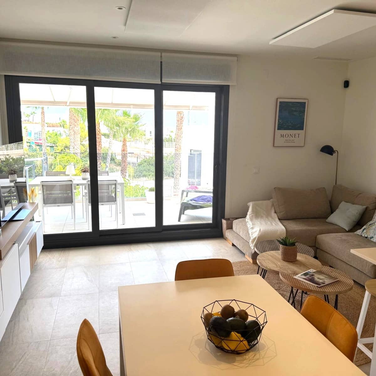 Appartement de 2 chambres à louer à Finestrat avec piscine garage - 1 800 € (Ref: 9992003)