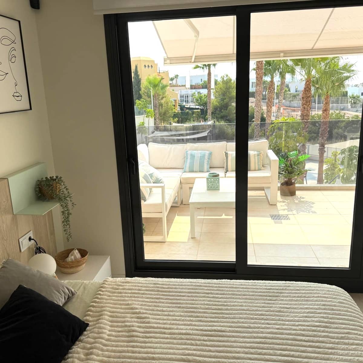 Appartement de 2 chambres à louer à Finestrat avec piscine garage - 1 800 € (Ref: 9992003)