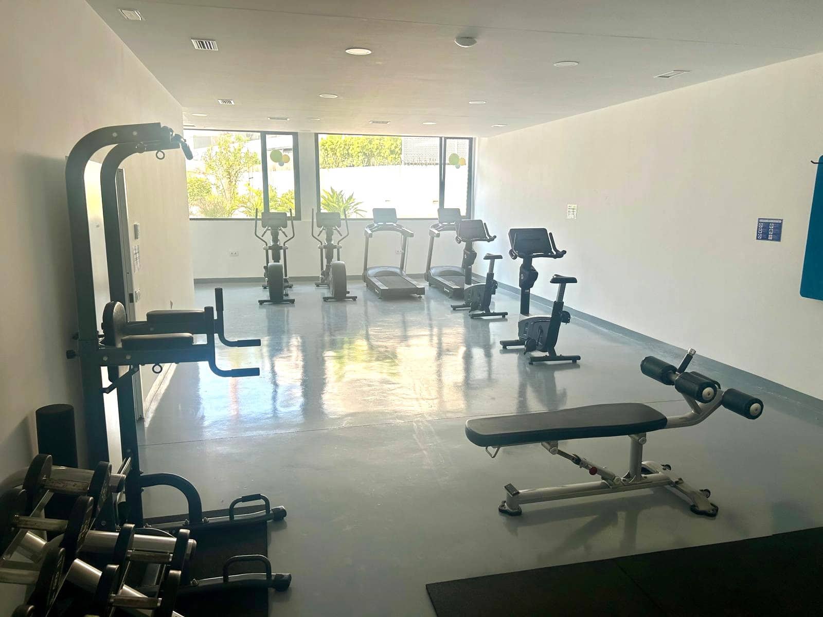 Appartement de 2 chambres à louer à Finestrat avec piscine garage - 1 800 € (Ref: 9992003)