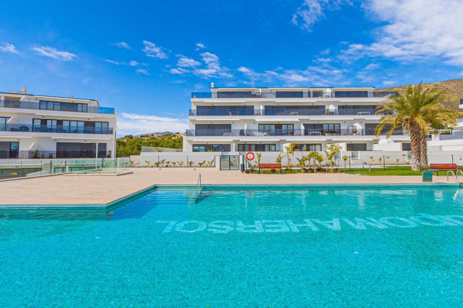 Appartement de 2 chambres à louer à Finestrat avec piscine garage - 1 800 € (Ref: 9992003)
