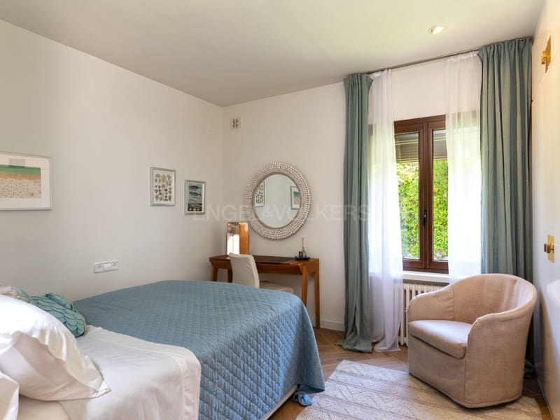 5 soveværelse Villa til salg i Santa Cristina d'Aro med garage - € 1.300.000 (Ref: 10006358)