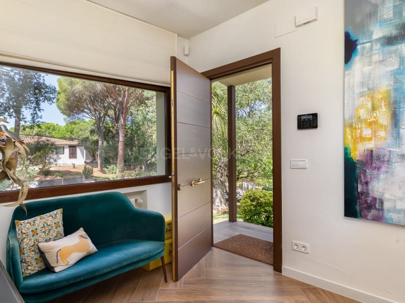 5 soveværelse Villa til salg i Santa Cristina d'Aro med garage - € 1.300.000 (Ref: 10006358)