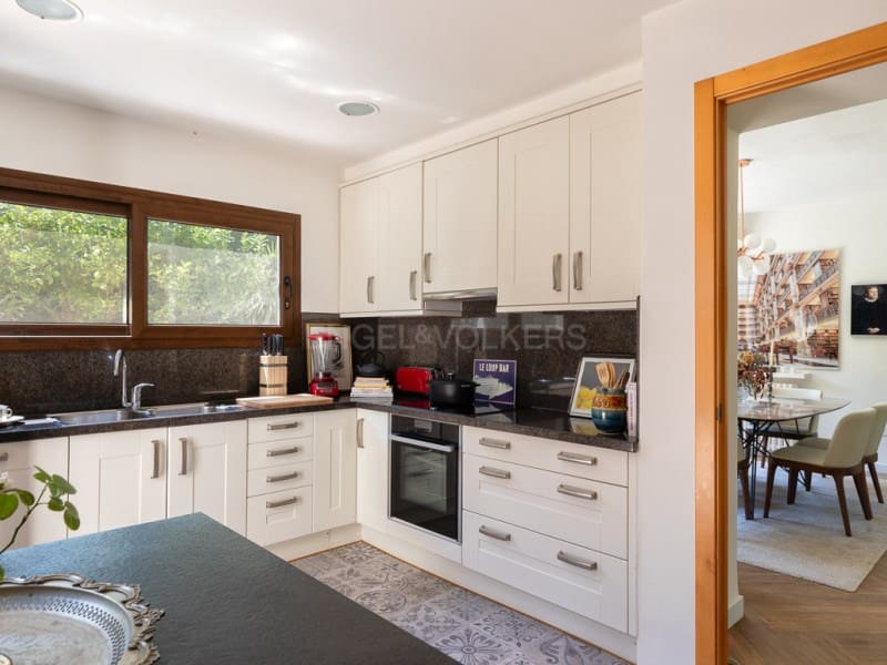 5 soveværelse Villa til salg i Santa Cristina d'Aro med garage - € 1.300.000 (Ref: 10006358)