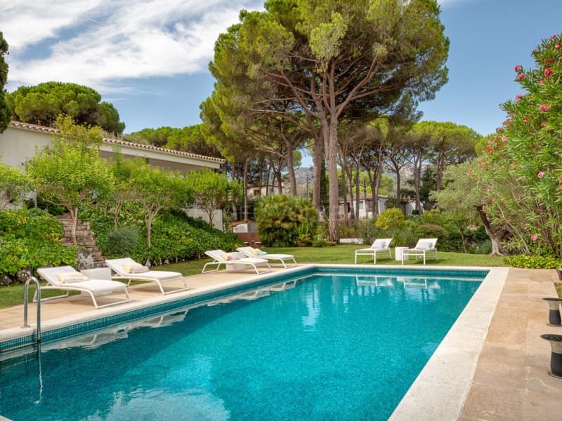 5 soveværelse Villa til salg i Santa Cristina d'Aro med garage - € 1.300.000 (Ref: 10006358)