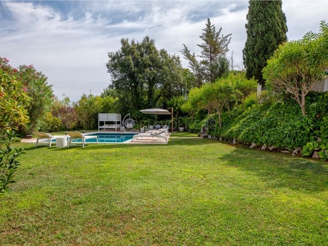 5 soveværelse Villa til salg i Santa Cristina d'Aro med garage - € 1.300.000 (Ref: 10006358)