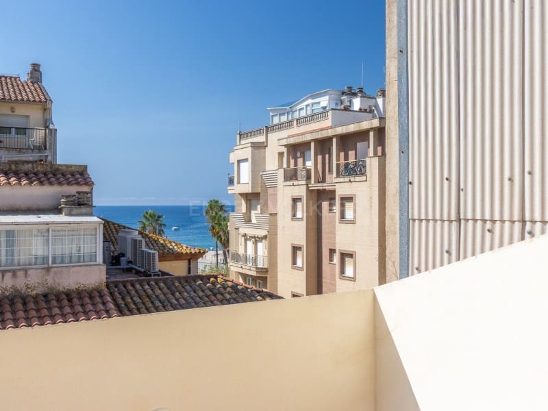 3 chambre Penthouse à vendre à Blanes avec garage - 450 000 € (Ref: 10017274)