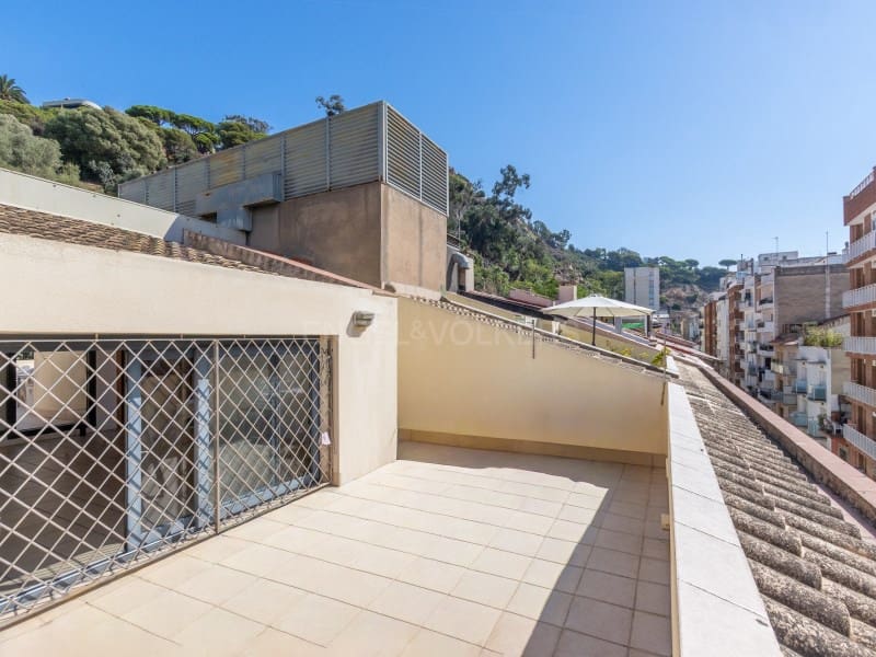 3 chambre Penthouse à vendre à Blanes avec garage - 450 000 € (Ref: 10017274)
