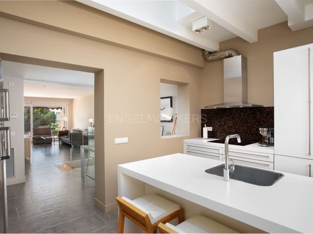 2 sovrum Lägenhet till salu i Llafranc, Palafrugell med garage - 795 000 € (Ref: 10020412)
