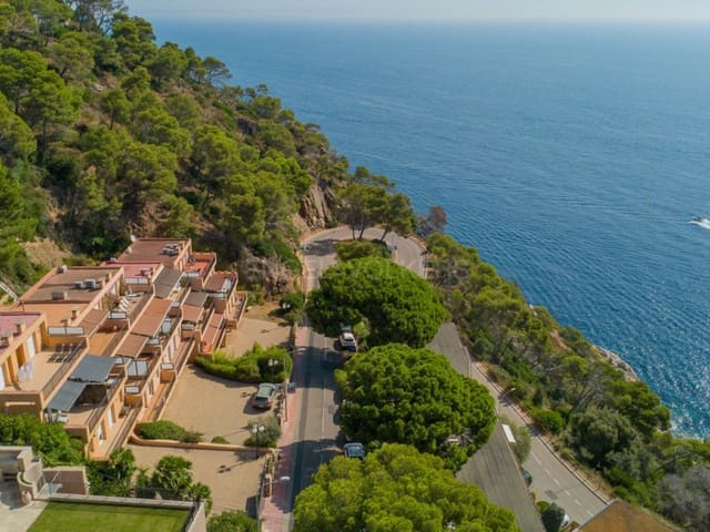 2 sovrum Lägenhet till salu i Llafranc, Palafrugell med garage - 795 000 € (Ref: 10020412)