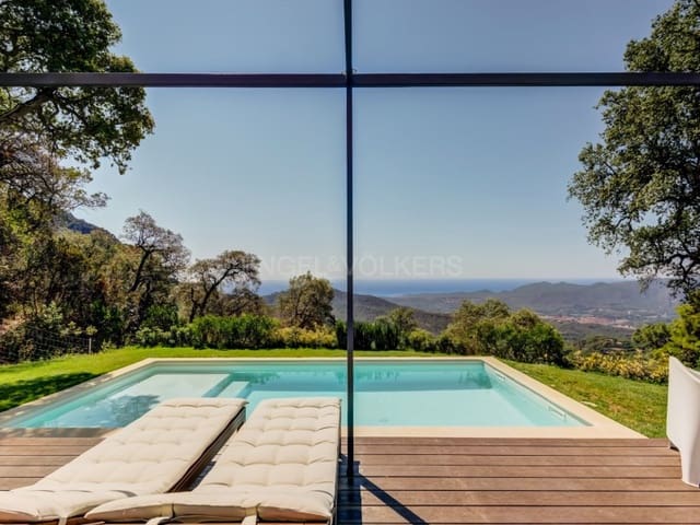 3 chambre Villa/Maison à vendre à Santa Cristina d'Aro avec piscine garage - 495 000 € (Ref: 10027022)