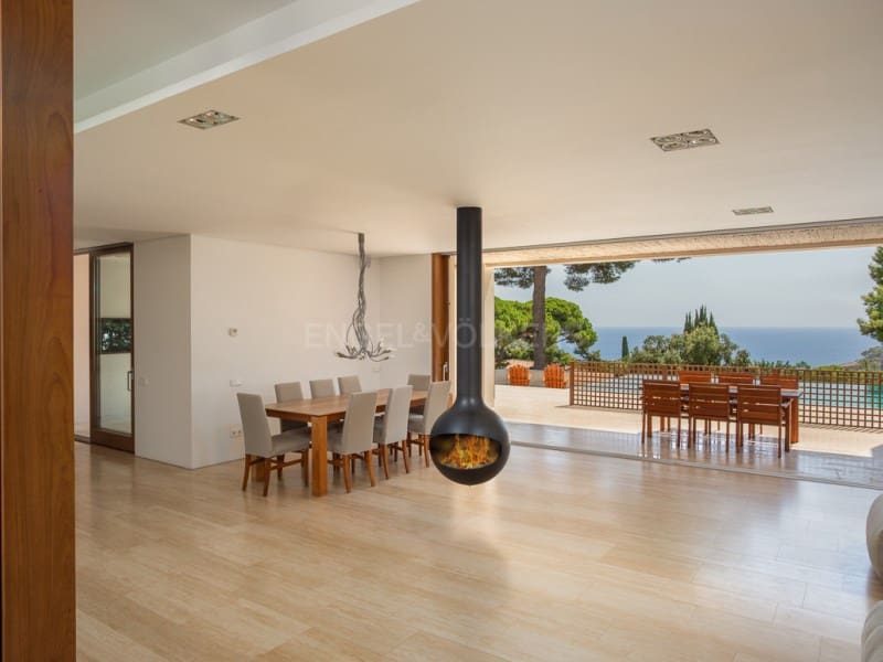 5 bedroom Villa for sale in Begur with pool garage - € 3,490,000 (Ref: 10035109)
