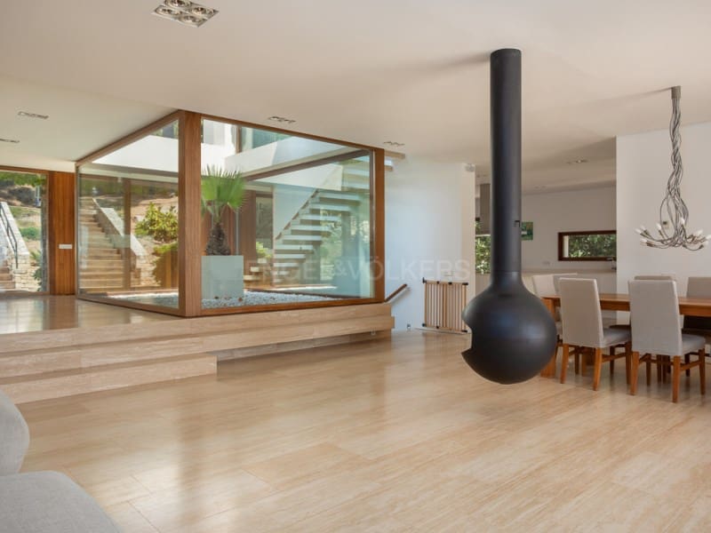 5 bedroom Villa for sale in Begur with pool garage - € 3,490,000 (Ref: 10035109)