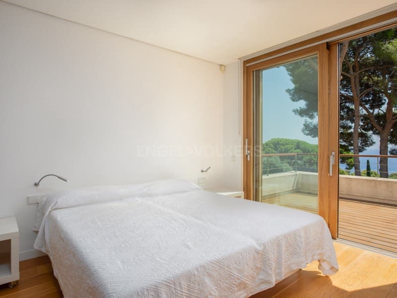 5 bedroom Villa for sale in Begur with pool garage - € 3,490,000 (Ref: 10035109)
