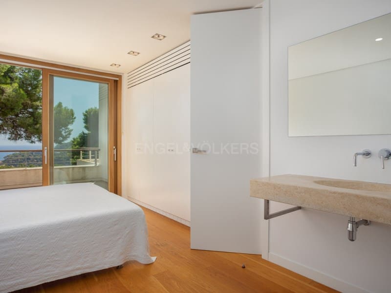 5 bedroom Villa for sale in Begur with pool garage - € 3,490,000 (Ref: 10035109)