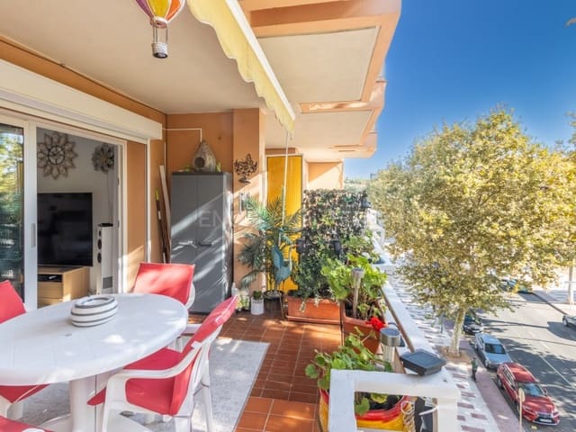 Piso de 3 habitaciones en S'Agaro, Castell-Platja d'Aro en venta - 360.000 € (Ref: 10049375)
